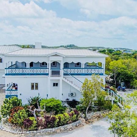 Villa Serenity By The Water Providenciales Exterior foto